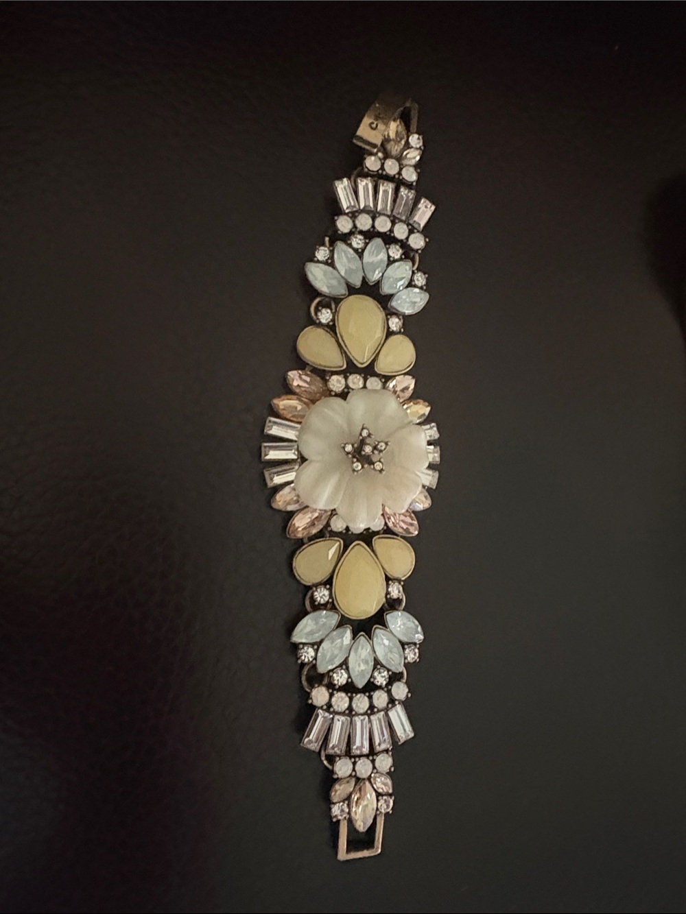 Chloe + Isabel Bella Fiore Floral Crystal Statement Bracelet - Yellow & White